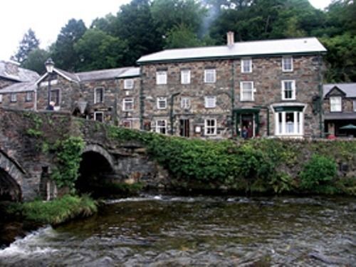 Prince Llewelyn Hotel Beddgelert Eksteriør bilde