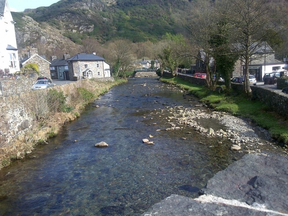 Prince Llewelyn Hotel Beddgelert Eksteriør bilde
